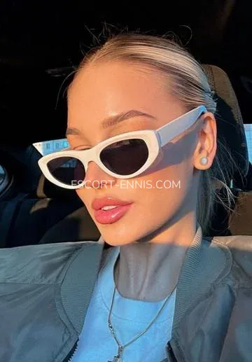 Escort Ennis Daniela — 3