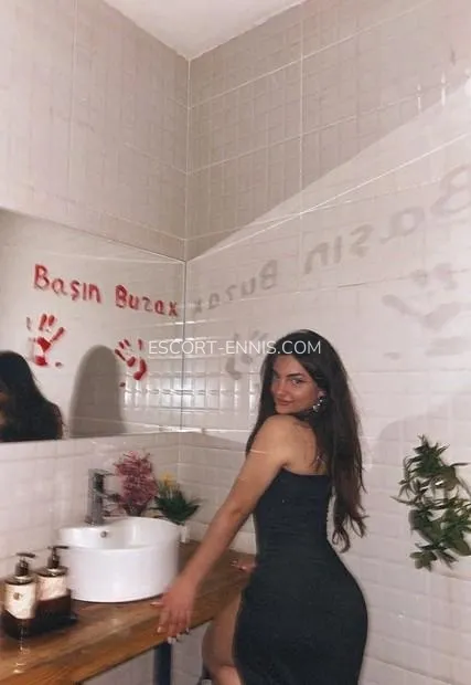 Escort Ennis Amanda — 2