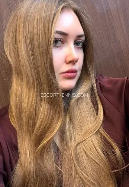 Escort Ennis Hanna — 1
