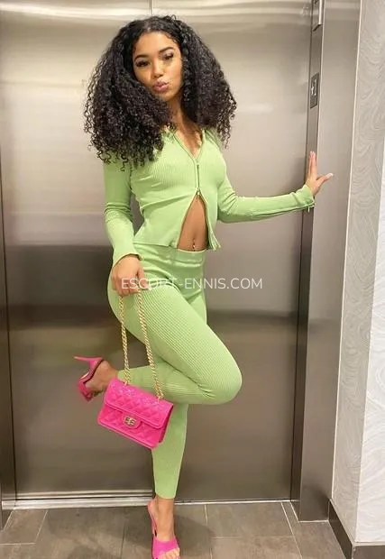 Escort Ennis Agnes — 2