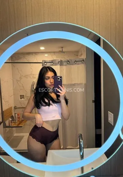 Escort Ennis Melanie — 1