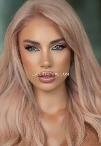 Escort Ennis Rylee — 1