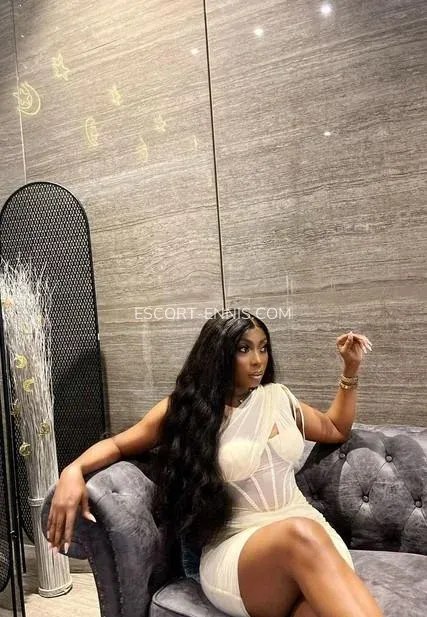 Escort Ennis Julianna — 6