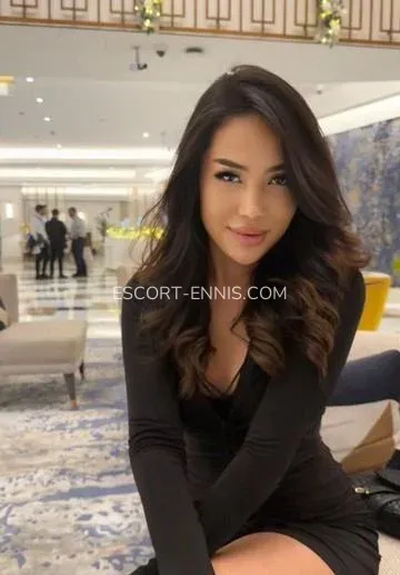 Escort Ennis Breanna — 4