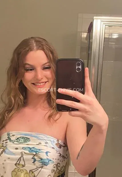 Escort Ennis Naomi — 3