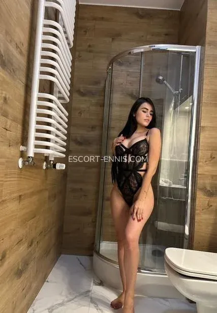 Escort Ennis Esmeralda — 3