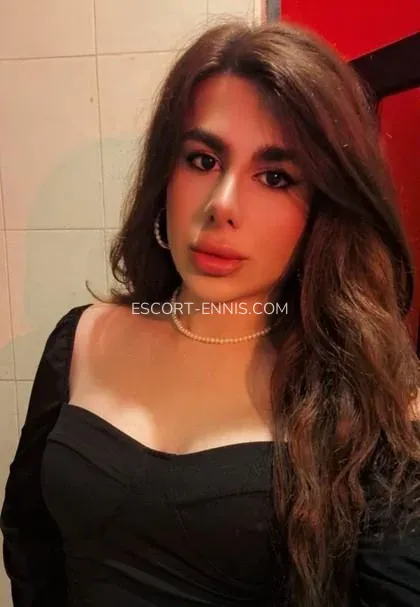 Escort Ennis Elizabeth — 3