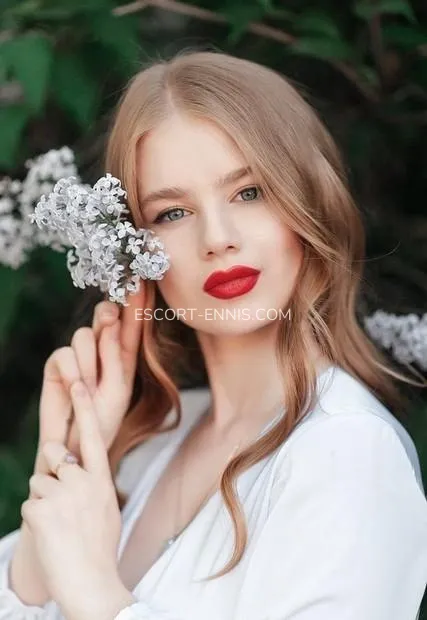 Escort Ennis Kristin — 2