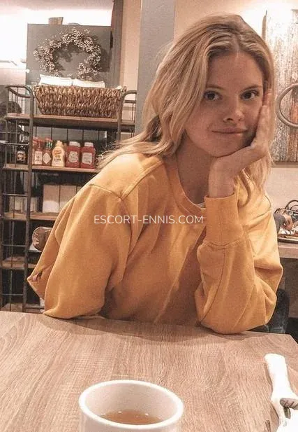 Escort Ennis Mya — 5