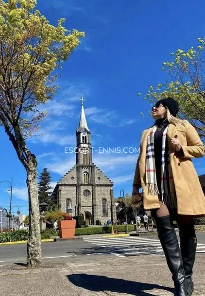 Escort Ennis Isabelle — 3