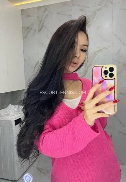 Escort Ennis Caroline — 4