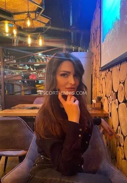 Escort Ennis Isabel — 1