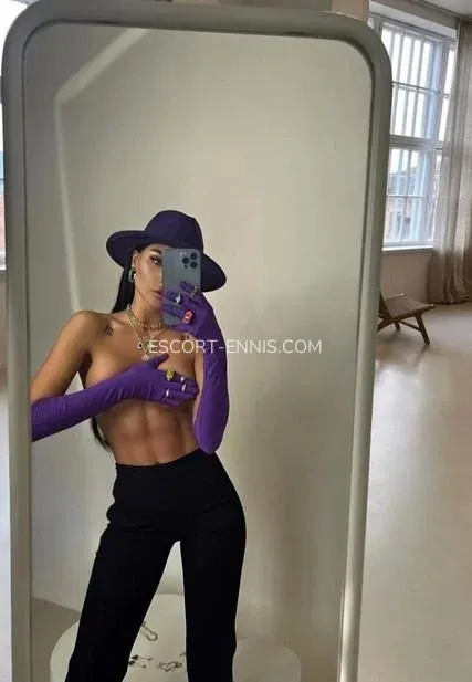 Escort Ennis Malin — 3