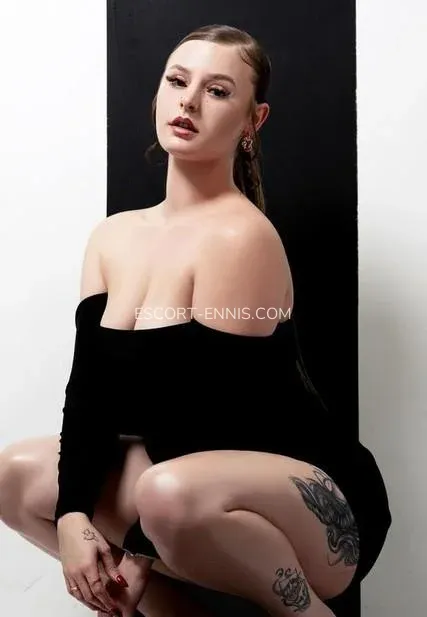 Escort Ennis Naomi — 5