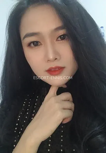 Escort Ennis Julianna — 1