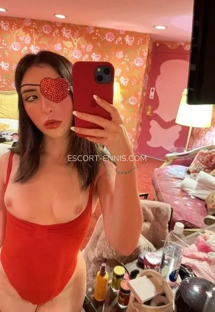 Escort Ennis Delaney — 2