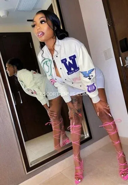 Escort Ennis Agnes — 1