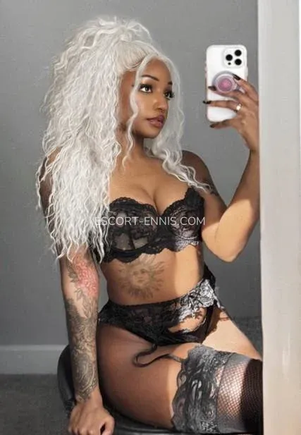 Escort Ennis Helen — 4