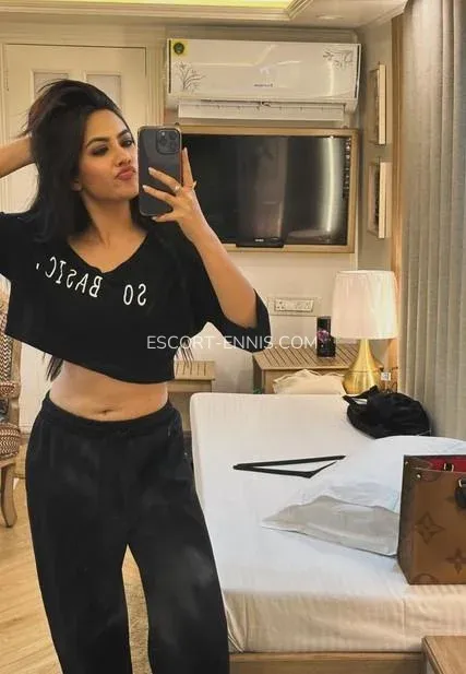 Escort Ennis Victoria — 1