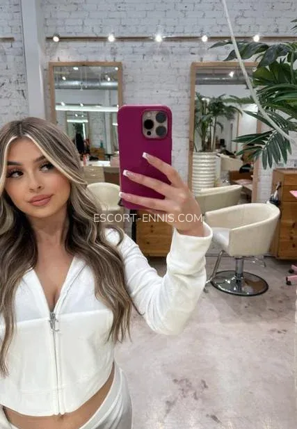 Escort Ennis Sofie — 9