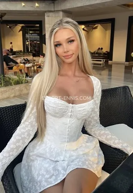 Escort Ennis Peyton — 1