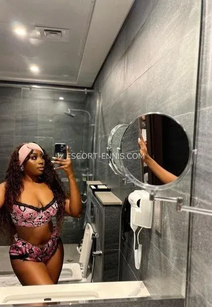 Escort Ennis Julianna — 7