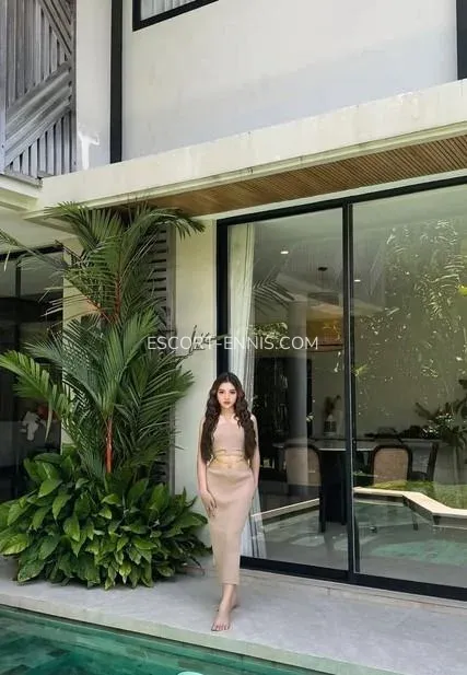 Escort Ennis Avery — 4