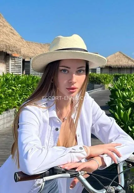 Escort Ennis Johanna — 4