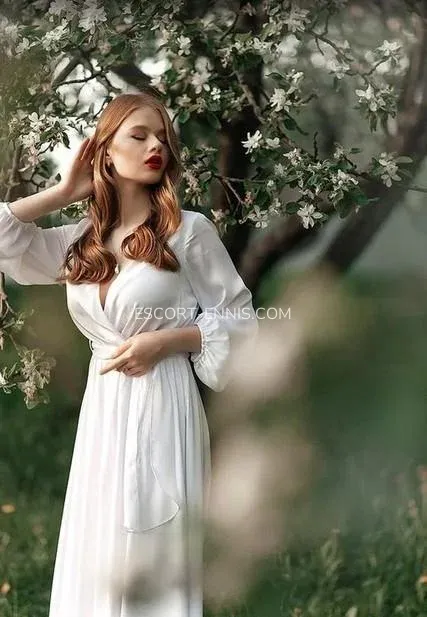 Escort Ennis Kristin — 1