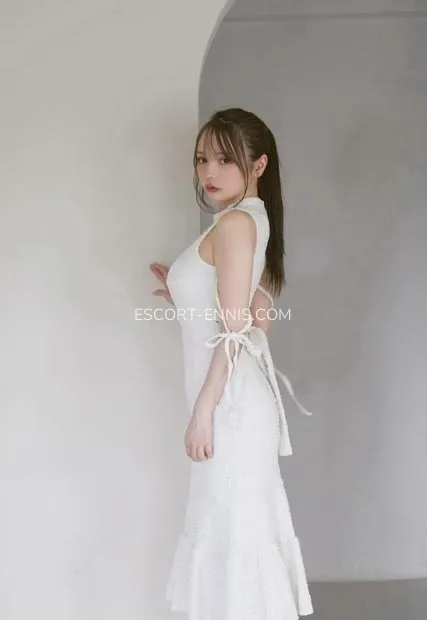 Escort Ennis Linnéa — 2