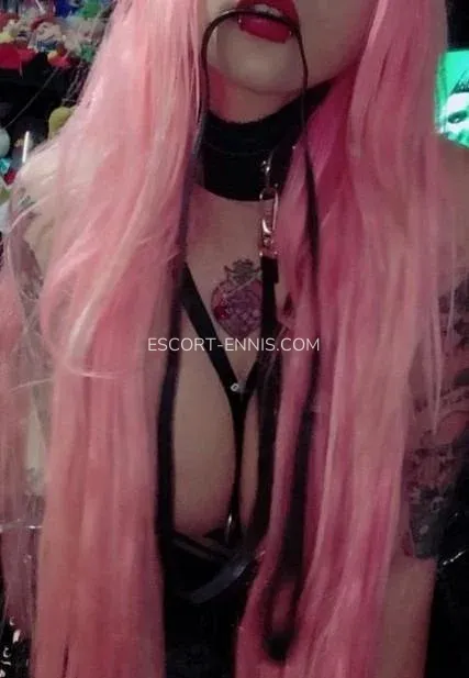 Escort Ennis Brianna — 3