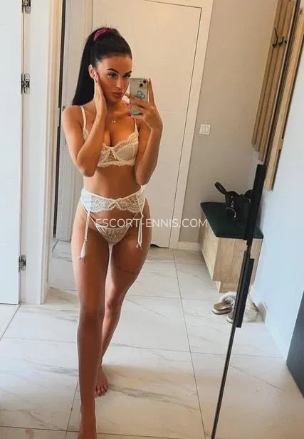 Escort Ennis Gunilla — 4