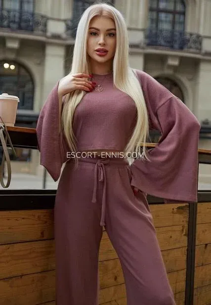 Escort Ennis Makenzie — 1