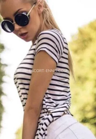 Escort Ennis Louise — 3