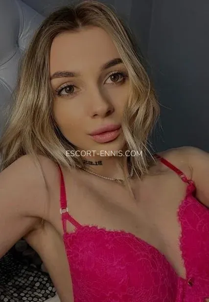 Escort Ennis Amalia — 3