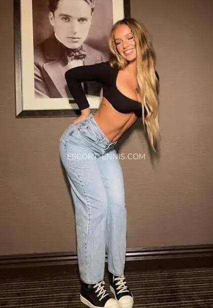 Escort Ennis Mona — 1