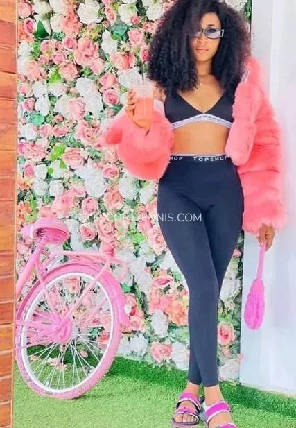 Escort Ennis Oriana — 3