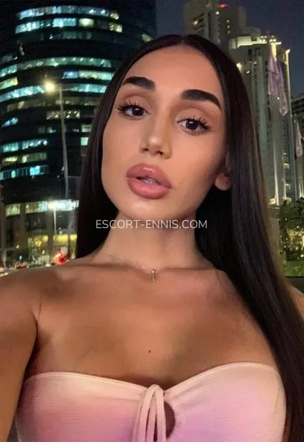 Escort Ennis Kiara — 2