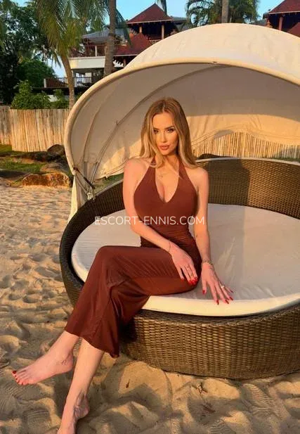 Escort Ennis Sofia — 1