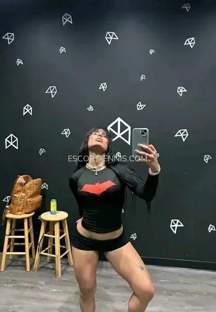 Escort Ennis Emilia — 9