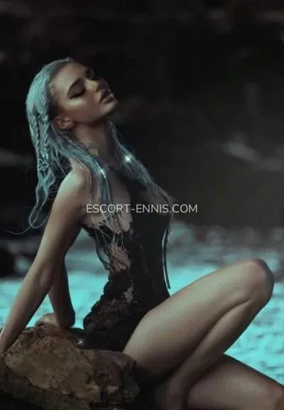 Escort Ennis Carina — 4