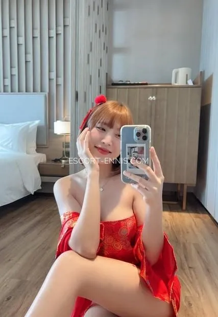 Escort Ennis Linnéa