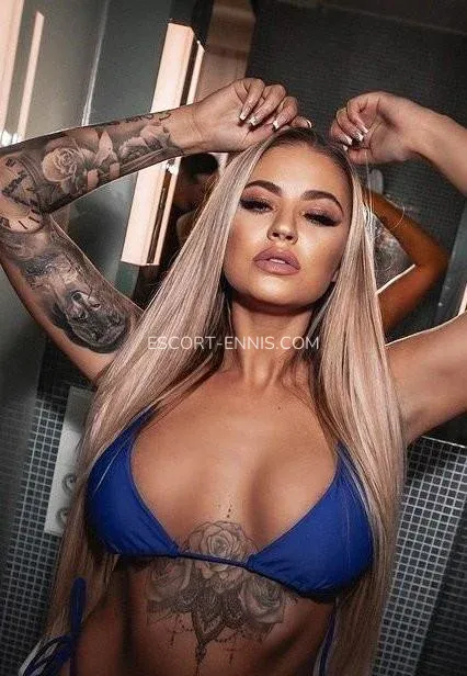 Escort Ennis Valeria — 8
